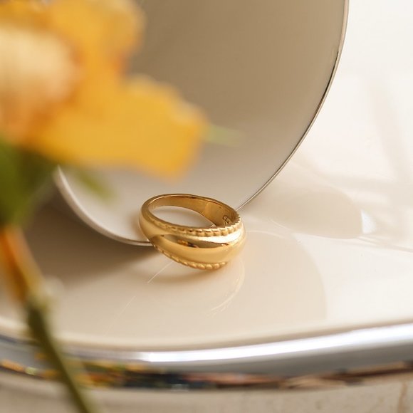 NEW 18K Gold Plated Braided Wide Curve Ring - Picture 14 of 15